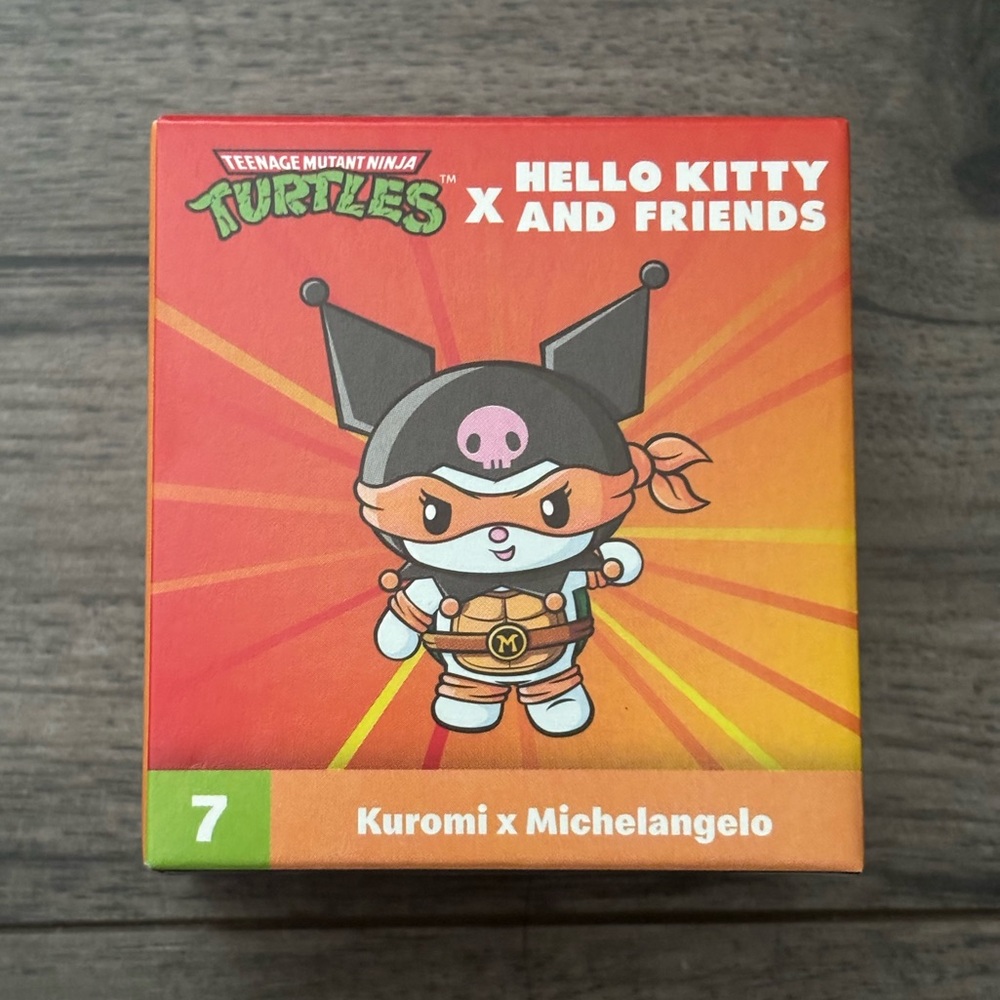 HELLO KITTY x TMNT #7 Kuromi x Michelangelo McDonald’s Happy Meal Toy.